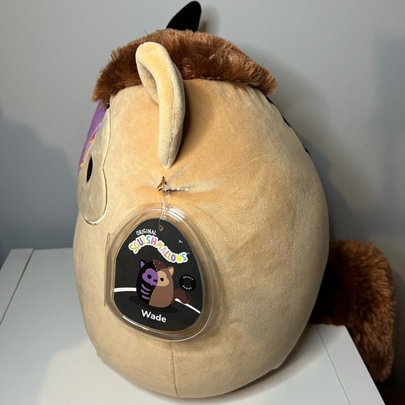 Wade the Hybrid Skeleton Werewolf Squishmallow - Picture 2 of 6